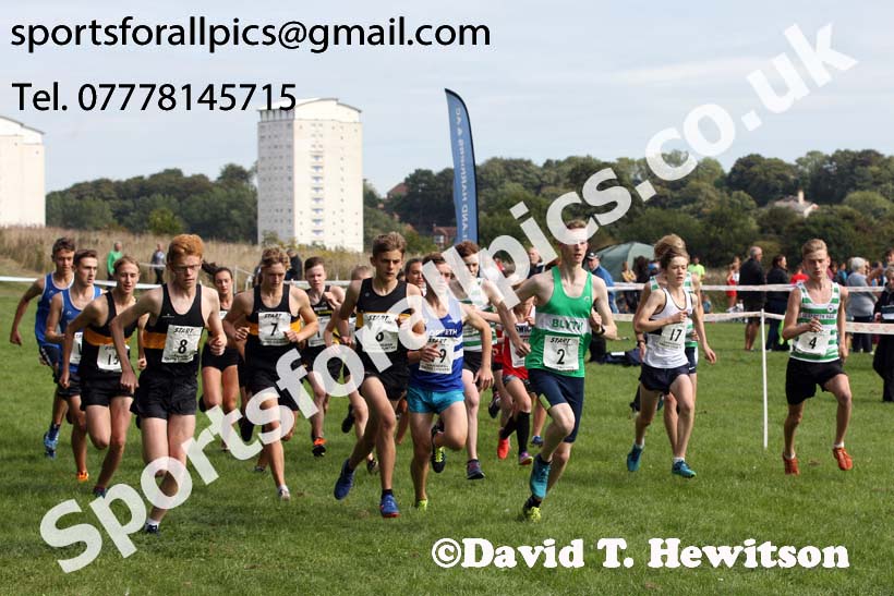 Mens and womens under-17s, Sunderland Harriers Cross Country Relays, Farringdon, Sunderland . Photo: David T. Hewitson/Sports for All Pics